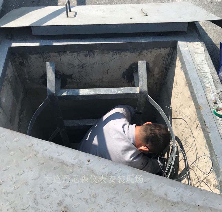 超聲波液位計安裝現場